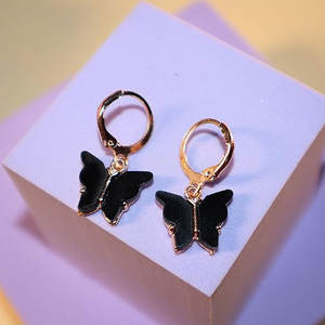 Pendientes de Aro con Dije de Mariposa Negra, de Latón Chapado en Oro y Rodio, con Engaste de Bisel, Joyería de Moda Infantil - Product Image 3