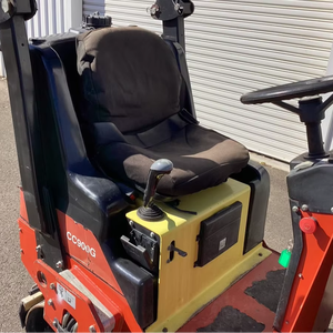 Rodillo Vibratorio Tándem CC-900G de 1.3 Toneladas, 900mm, Compactador de Asfalto de Doble Tambor Pequeño, 2013 - Product Image 3