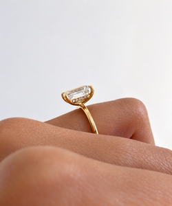 Bague de fiançailles classique solitaire en diamant de laboratoire taille émeraude pour femme, plaquée or rose, pour anniversaire de mariage et cadeau - Product Image 2