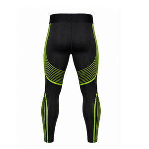 Pantalones deportivos de alto rendimiento que ofrecen un ajuste seguro, control de la humedad y soporte específico para actividades de entrenamiento y recuperación. - Product Image 2