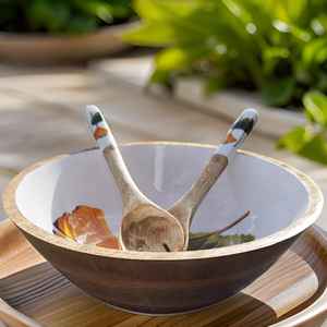 ชามสลัดไม้มะม่วงทำมือ พร้อมเคลือบลายดอกบัวสีน้ำเงินและสีขาว สำหรับเสิร์ฟอาหารที่บ้านและในครัว - Product Image 1