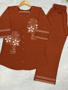 Ensemble en coton brodé de fleurs pour femmes, vêtements décontractés, coupe ample, style ethnique Inde Pakistan - Product Image 4