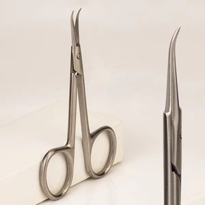 Tijeras de Manicura de la Mejor Calidad, Tijeras Curvas de Acero Inoxidable Profesionales para Cutículas, para Salón de Uñas - Product Image 1