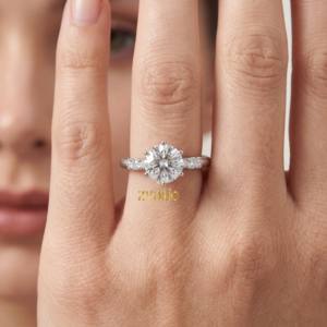 Anillo de Compromiso con Siete Diamantes, Acabado en Oro Blanco, Diamantes Cultivados en Laboratorio, Oro de 14K, Joyería de Moda para Mujer, Regalo para Bodas y Fiestas - Product Image 1