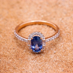 แหวนหมั้นเพชรทรงวงรีประดับไพลินสีน้ำเงินธรรมชาติ ทองคำแท้ 18K แบบขายส่ง ดีไซน์วินเทจ ประดับเพชรรอบวง สำหรับผู้หญิง เครื่องประดับคุณภาพสูง - Product Image 3