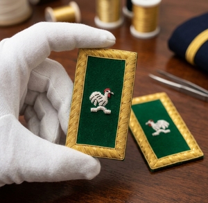 Épaulettes carrées en feutre non tissé, brodées à la main avec fil doré, auto-adhésives, style américain, pour uniforme de cérémonie - Product Image 4