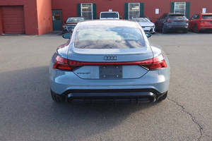 Audi e-tron GT quattro Premium Plus d'occasion en bon état, modèle 2023 - Product Image 4