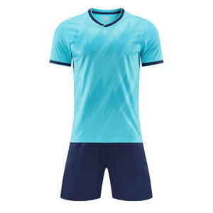 Conjuntos de Fútbol para Entrenamiento, Personalizados, al por Mayor, Fabricante OEM, Camisetas de Fútbol de Poliéster Lisas al por Mayor, Ropa Deportiva con Etiqueta Privada para Equipos - Product Image 6