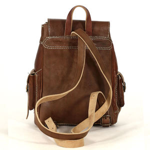 Biyadina Premium Mochila de cuero hecha a mano Estilo vintage Marrón/Rojo Exudando Elegancia atemporal - Product Image 2