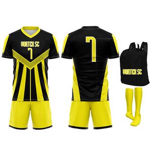 Nuevos Uniformes de Fútbol Transpirables y Elásticos con Estampado Digital de Manga Corta para Hombre, Colores Personalizados, Precio de Fábrica, OEM para Equipos - Product Image 5
