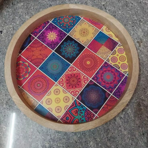 Plateau décoratif en bois de manguier avec impression émaillée, design nouveau, plateau de service en bois, plateau à impression émaillée, à prix d'usine très bas. - Product Image 1