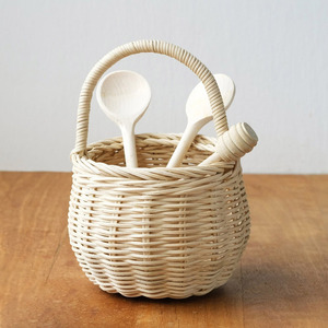 Top selling rattan <b>storage</b> <b>baskets</b> with handle flower girl accessory woven gift <b>basket</b> supplies - Product Image 1