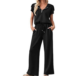 Combinaison noire à capuche et demi-zip, coupe ample, avec poches, pantalon décontracté à jambes larges et haut à manches courtes, tenue d'été - Product Image 1