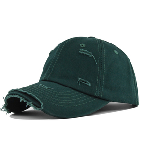 Gorra de Béisbol Vintage Verde Oscuro Desgastada al por Mayor, Unisex, de Algodón Lavado, Estilo Dad Hat con Visera Curva Deshilachada y Detalles Rotos - Product Image 1