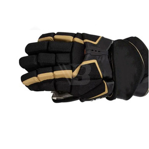 Équipement de protection de hockey sur glace personnalisé avec logo en gros, comprenant des gants et des shorts d'entraînement - Product Image 6