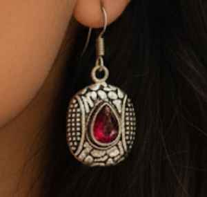 Pendientes de plata de calidad AAA con gemas alemanas y circonitas hechos a mano, joyería de uso diario de nueva llegada para mujer. - Product Image 1