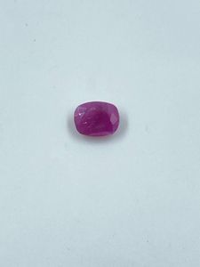Piedra Preciosa de Rubí Natural de Alta Calidad, Color Rosa Púrpura, Corte Ovalado, 1.80 Quilates, por Exportador al Mejor Precio - Product Image 4