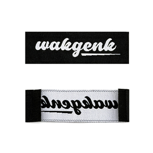 ป้ายผ้าทอแบบพับปลายตัดด้วยเลเซอร์ ปรับแต่งได้ ซักได้ สำหรับเสื้อผ้าและกระเป๋า เพิ่มโลโก้ได้ - Product Image 2