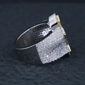 Anillo de Plata de Ley Chapado en Oro Rosa Sin Níquel de 3.5ct Hecho a Mano para Mujer, Diseño Audaz con Piedra de Moissanita, Regalo Perfecto - Product Image 5