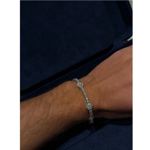 Unique Design Sparkling Moissanite Tennis Bracelet for Women for Birthday Anniversary Valentine and Wedding Gift For Sale - Product Image 4