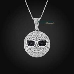 Pendentif Smiley en Argent 925 Plaqué Or 18K avec Moissanite et Lunettes de Soleil, Coupe Ronde Brillante, Style Hip-Hop Unisexe pour Usage Quotidien - Product Image 6