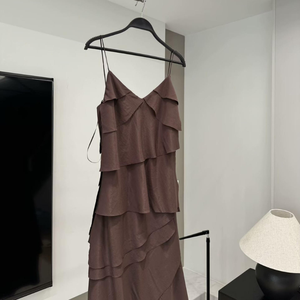 Robe longue à volants étagés, bretelles spaghetti, col en V, sans manches, coupe trapèze, style bohème décontracté pour l'été - Product Image 6