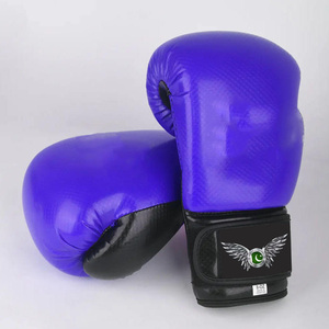 Fabrication de gants de boxe en marque privée, directement en usine, fabrication OEM avec couleurs et logo personnalisés, gants de boxe de haute qualité - Product Image 4