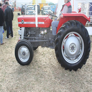 รถแทรกเตอร์ฟาร์ม Massey Ferguson 135 4WD รุ่นดั้งเดิมสำหรับขาย ประสิทธิภาพสูง เครื่องยนต์ทนทาน แข็งแกร่งสำหรับการใช้งานทางการเกษตร 45 แรงม้า พร้อมเกียร์และปั๊ม - Product Image 5