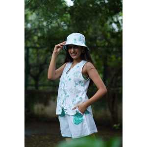 Chaleco Estampado a Mano para Mujer, Colección Sea Treasures - Product Image 2