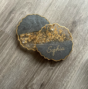 Diseño único de aspecto de mármol hecho a mano de resina con chapado en oro en el posavasos de borde para café y bebida de té - Product Image 4