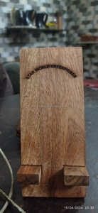 Support mobile en bois d'acacia pour table de bureau Support pour smartphone Support de téléphone en bois Support de bureau en bois Fabriqué à la main - Product Image 2