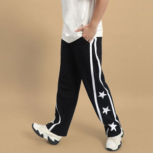 Pantalon de jogging tricoté mi-lourd pour homme, noir, imprimé étoiles, taille élastique avec cordon de serrage, coupe décontractée, idéal pour l'automne - Product Image 5