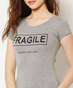 T-shirts en coton de haute qualité pour femmes, style décontracté, personnalisables avec logo imprimé, vente en gros aux États-Unis, parfaits pour l'été - Product Image 4