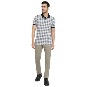 Polo de golf pour homme en polyester 100% à séchage rapide, couleur unie, personnalisable avec logo brodé, vente chaude de l'été - Product Image 1