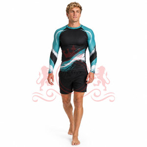 Durable Performance Clothing With Comfortable <b>Compression</b> Fit Rash Guard For Water Sports Rash Guard - Product Image 3