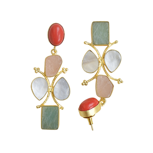 Boucles d'oreilles pendantes artistiques plaquées or avec pierres semi-précieuses, bijoux de mode de créateur en gros - Product Image 3