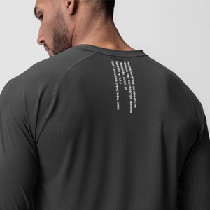 T-shirt à manches longues pour homme haute performance - T-shirt de sport respirant et à séchage rapide pour la remise en forme et l'entraînement - Product Image 4
