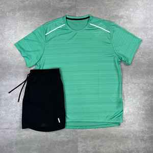 Ensemble décontracté 2 pièces pour homme NURJENNA INDUSTRIES : T-shirt et short en coton respirant, tissu tricoté, imprimé numérique uni - Product Image 6
