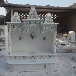 Templo de Mármol Mandir Tallado a Mano con Patrón Vertical, Diseño Indio, Altar Decorativo para el Hogar, Forma Irregular - Product Image 3