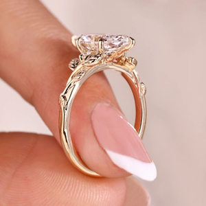 Anillo de compromiso y boda con tres diamantes de corte marquesa inspirados en la naturaleza, de 2.06 quilates, cultivados en laboratorio, joyería de oro de 14k. - Product Image 5