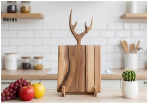 Planche à découper en bois d'acacia avec poignée, design grain naturel, écologique, personnalisable - Product Image 4