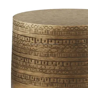 Mesa de Centro Moderna de Aluminio con Acabado Pintado y Elegante Trabajo de Grabado, Ecológica - Product Image 3