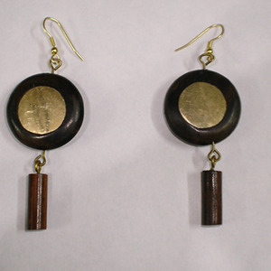 AYAANS CREATIONS Pendientes de madera con grabado láser, estampados florales y de animales, pendientes de boda modernos - Product Image 1