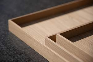 Plateau de service en bois de chêne fait main, ensemble de 3 plateaux de service en bois de chêne, décoration de table élégante - Product Image 4