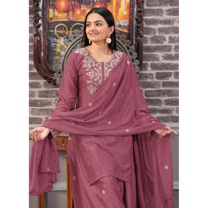 Conjuntos de diseñador para mujer Traje de Chinon bordado con secuencia de trabajo bordado - Product Image 6