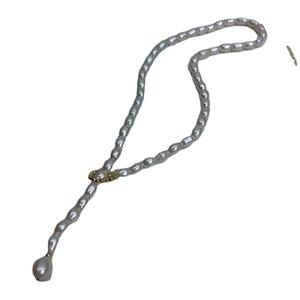 Collier de perles de riz tendance et jeune, perle d'eau douce ajustable avec petite boucle agile - Product Image 5