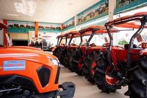 เครื่องยนต์ดีเซลเกษตรคุณภาพสูง 50 แรงม้า รุ่น V2403 สำหรับรถแทรกเตอร์ Kubota L5018 ขับเคลื่อน 4 ล้อ สภาพใหม่ ผลิตในประเทศไทย - Product Image 5