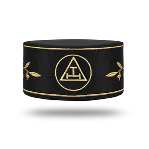 Gorra de terciopelo negro con corona del Capítulo del Arco Real, símbolo bordado en oro, fabricante personalizado premium, maestro de gorras del Arco Real premium - Product Image 1