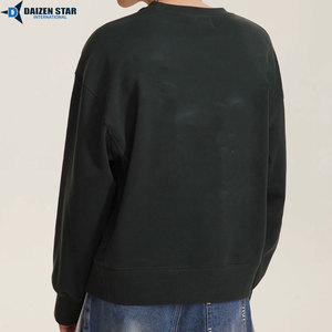 เสื้อสเวตเชิ้ตคอกลมคุณภาพสูงสำหรับผู้ชาย สวมใส่สบาย เหมาะสำหรับออกกำลังกาย พร้อมบริการสกรีนแบรนด์ตามสั่ง - Product Image 5