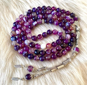 Tasbih Mala de Resina Moderno y Elegante, Cuentas de Rosario Hechas a Mano para una Oración Tranquila - Product Image 1